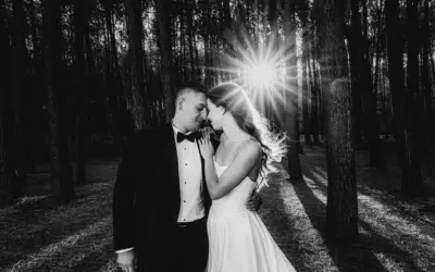 Следсватбена фотосесия в черно бели снимки