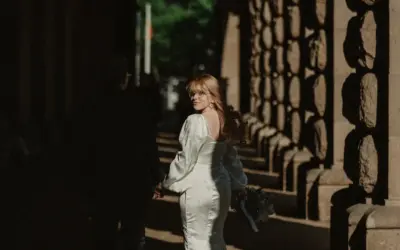 Предсватбена фотосесия по улиците на София – Анна и Иво