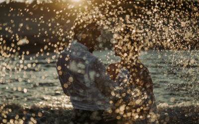 Фотосесия по залез слънце в гората и плажа – Стела и Милен